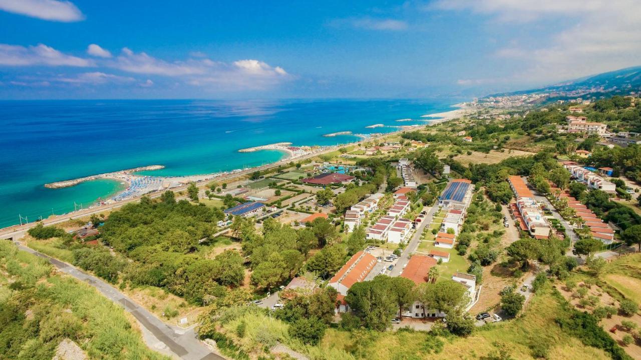 Villaggio Residence Bahja Paola Buitenkant foto